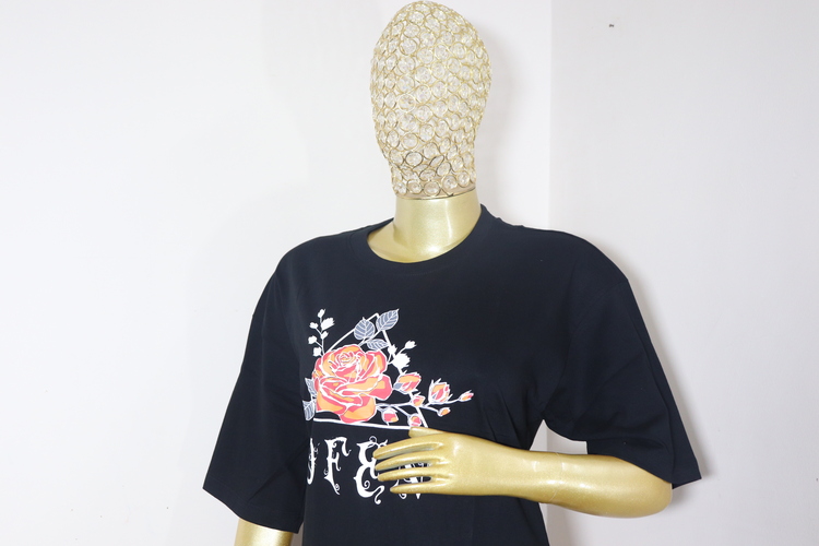 Knitted-cotton-tshirt